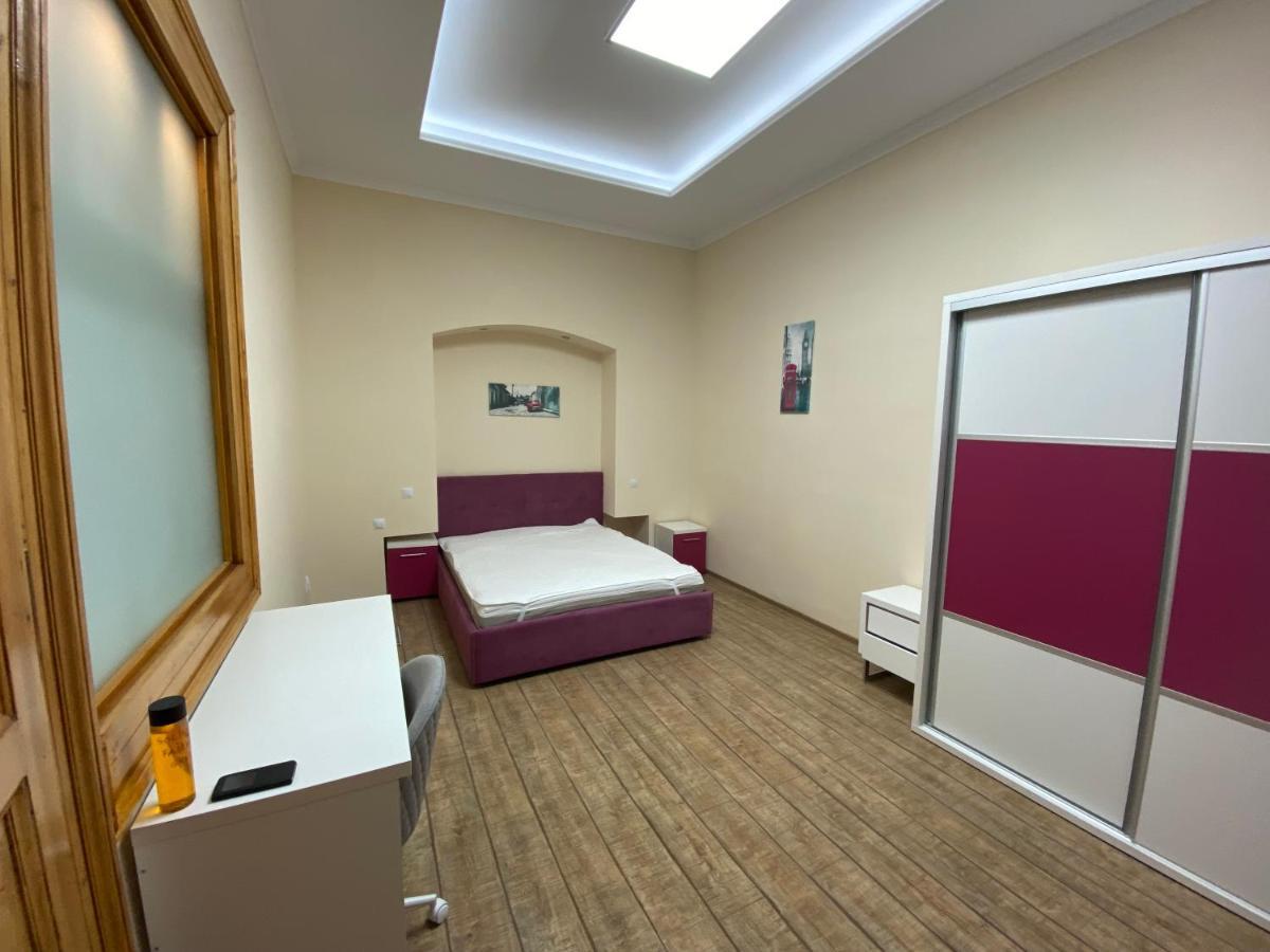 Centre Ville Apartment クルージュ＝ナポカ エクステリア 写真